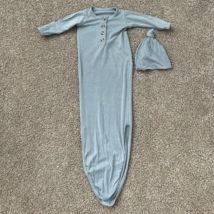 Lou Lou & Company newborn Dusty Blue Knotted Gown and top knot hat